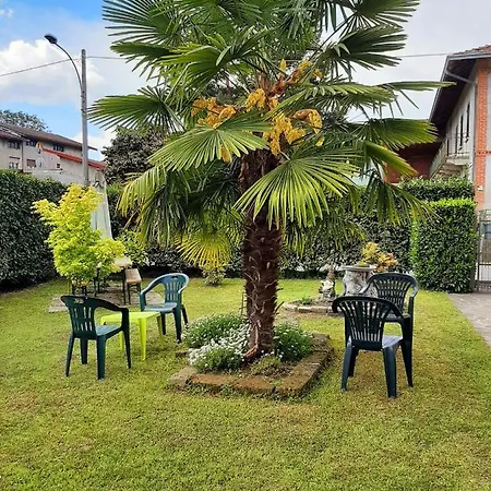 Oda ve Kahvaltı Brumar 3*