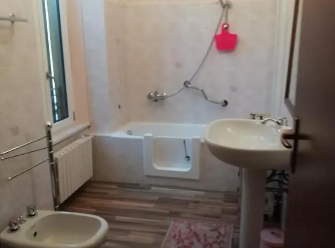 Brumar Bed & Breakfast 3*